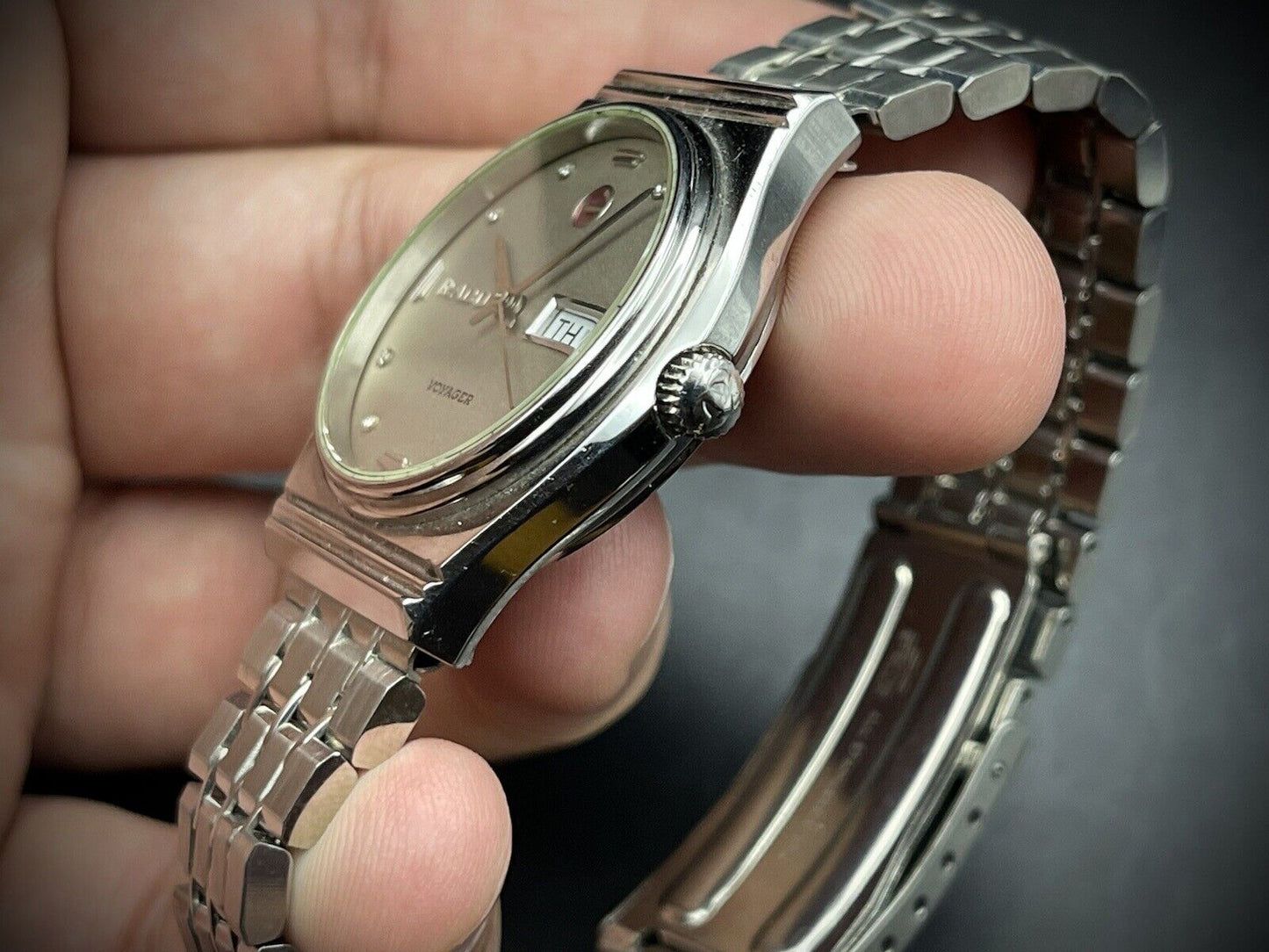 Vintage Rado Voyager Grey Diamond Dial Automatic Gents Watch, 35mm, Swiss Made - Grab A Watch Co