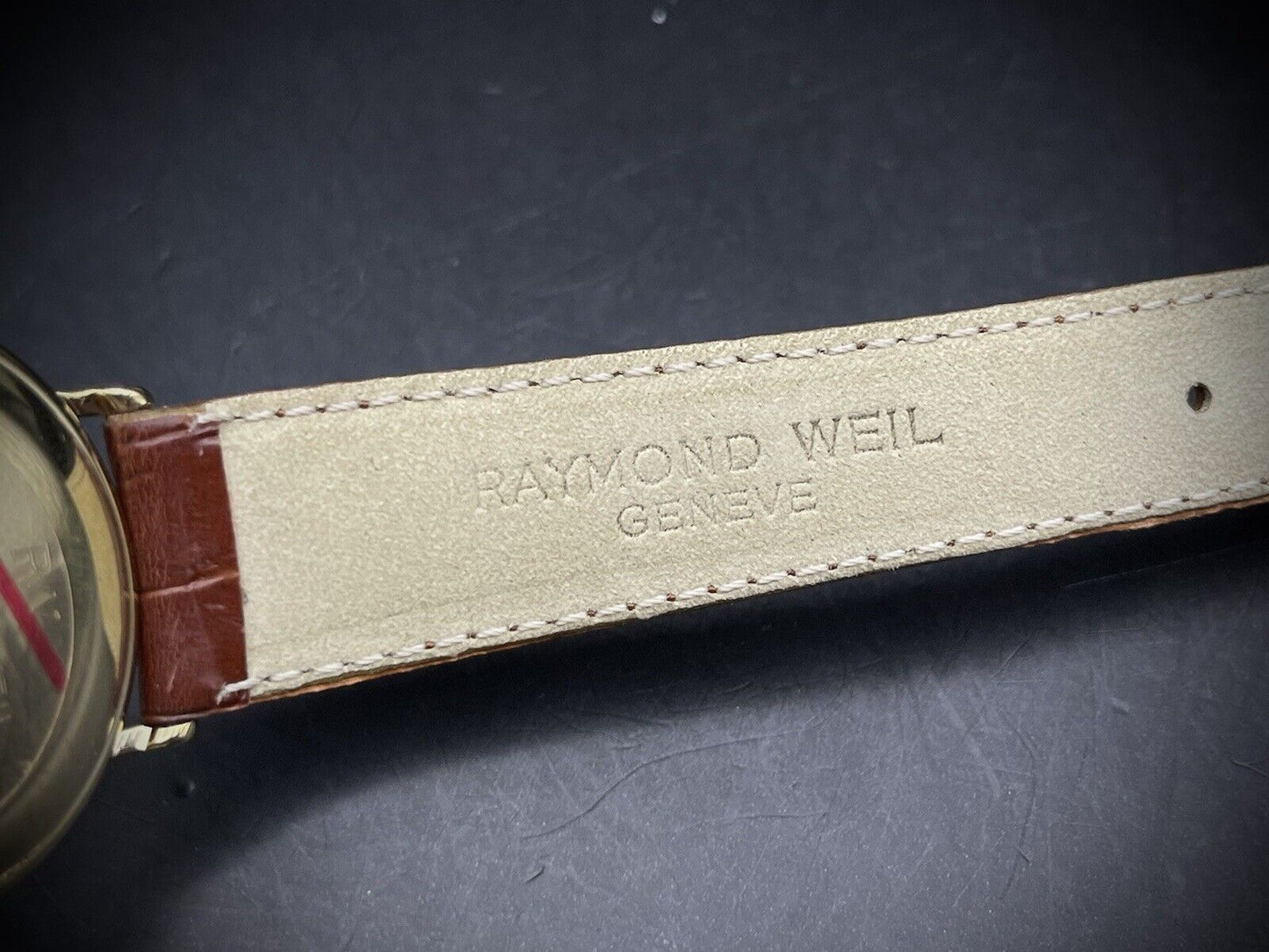 Vintage Raymond Weil 9124 Quartz White Dial Slim Gents Watch, Swiss With Box - Grab A Watch Co