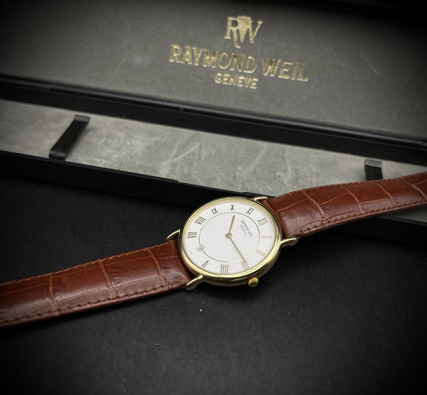 Vintage Raymond Weil 9124 Quartz White Dial Slim Gents Watch, Swiss With Box - Grab A Watch Co
