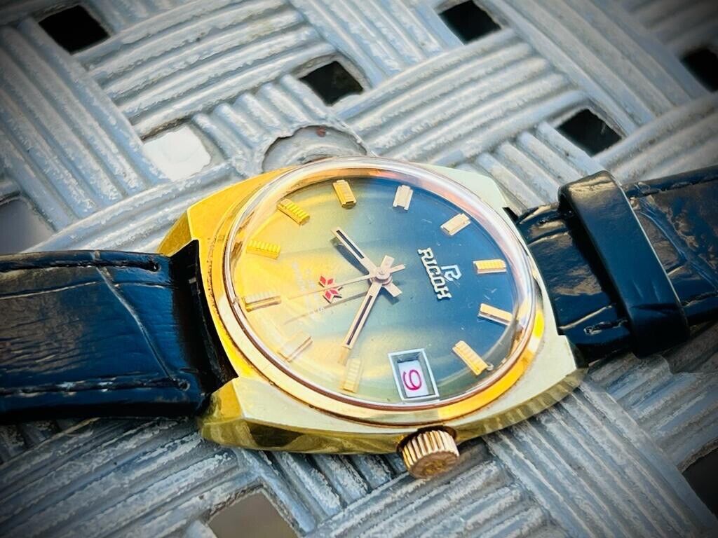 Vintage Ricoh Manual Wind 17 Jewels Tropical Dial, 5570B Gents Watch, Japan - Grab A Watch Co
