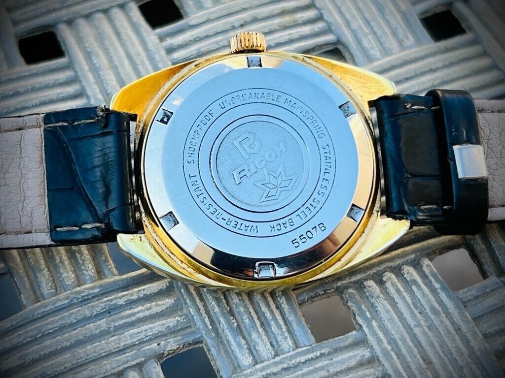 Vintage Ricoh Manual Wind 17 Jewels Tropical Dial, 5570B Gents Watch, Japan - Grab A Watch Co