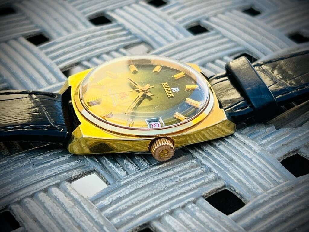 Vintage Ricoh Manual Wind 17 Jewels Tropical Dial, 5570B Gents Watch, Japan - Grab A Watch Co