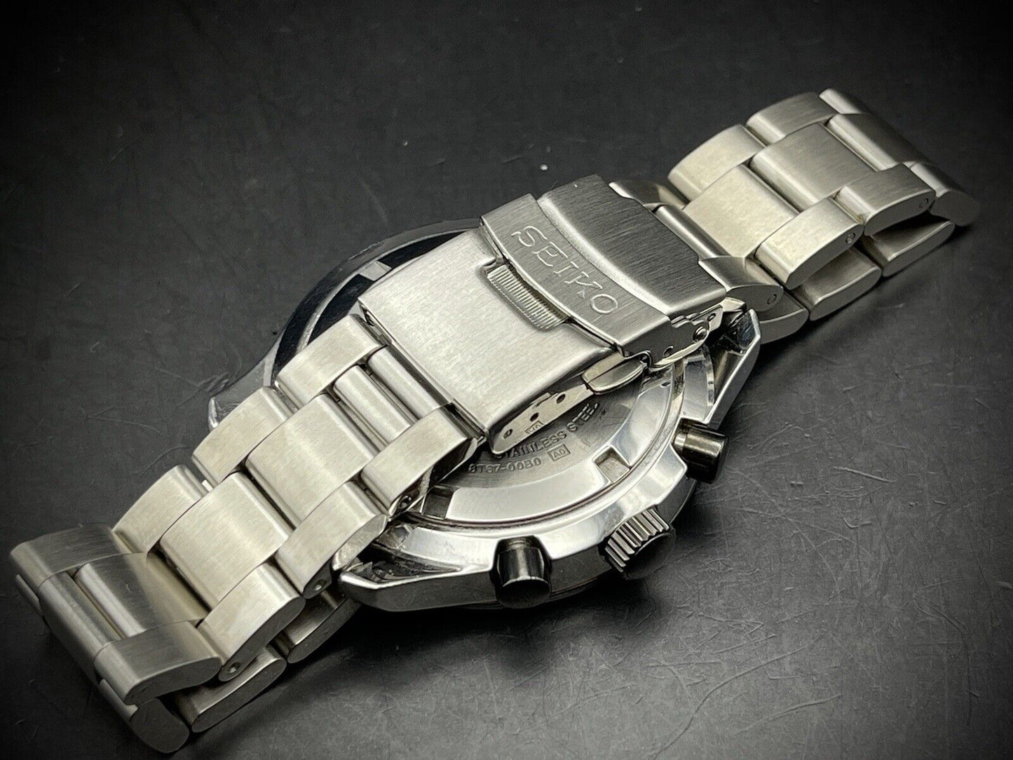 Vintage Seiko 100m Chronograph Quartz 42mm Mens Watch, Japan made - Grab A Watch Co