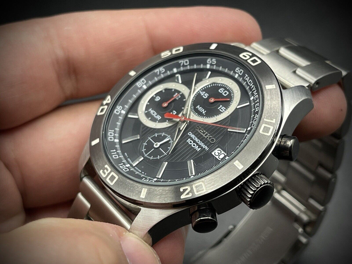 Vintage Seiko 100m Chronograph Quartz 42mm Mens Watch, Japan made - Grab A Watch Co