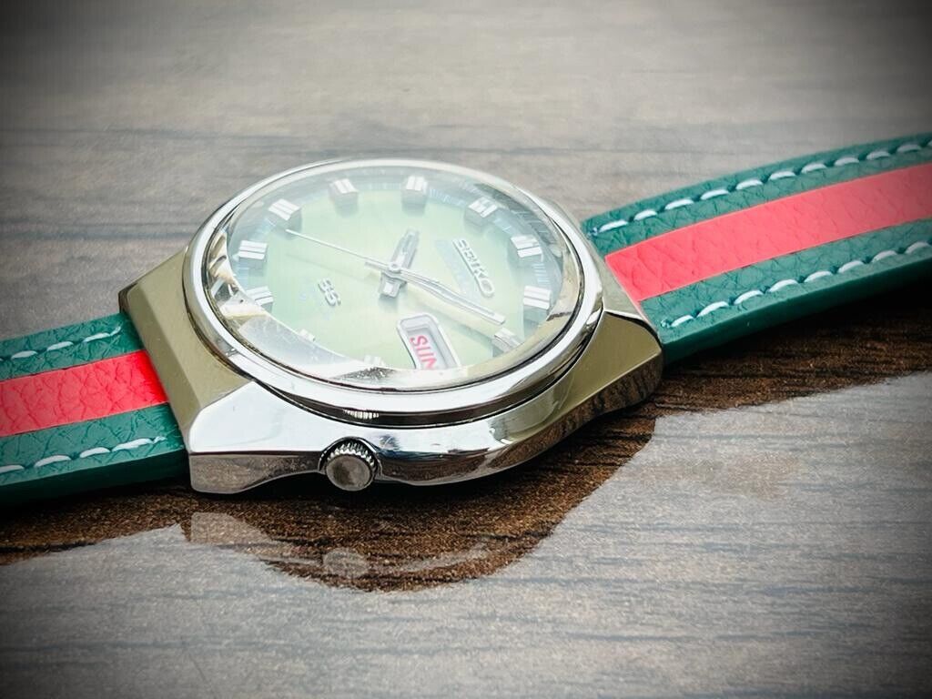 Vintage Seiko 5 Actus SS Green Dial Sapphire Automatic Gents Watch, 6106-7690 - Grab A Watch Co