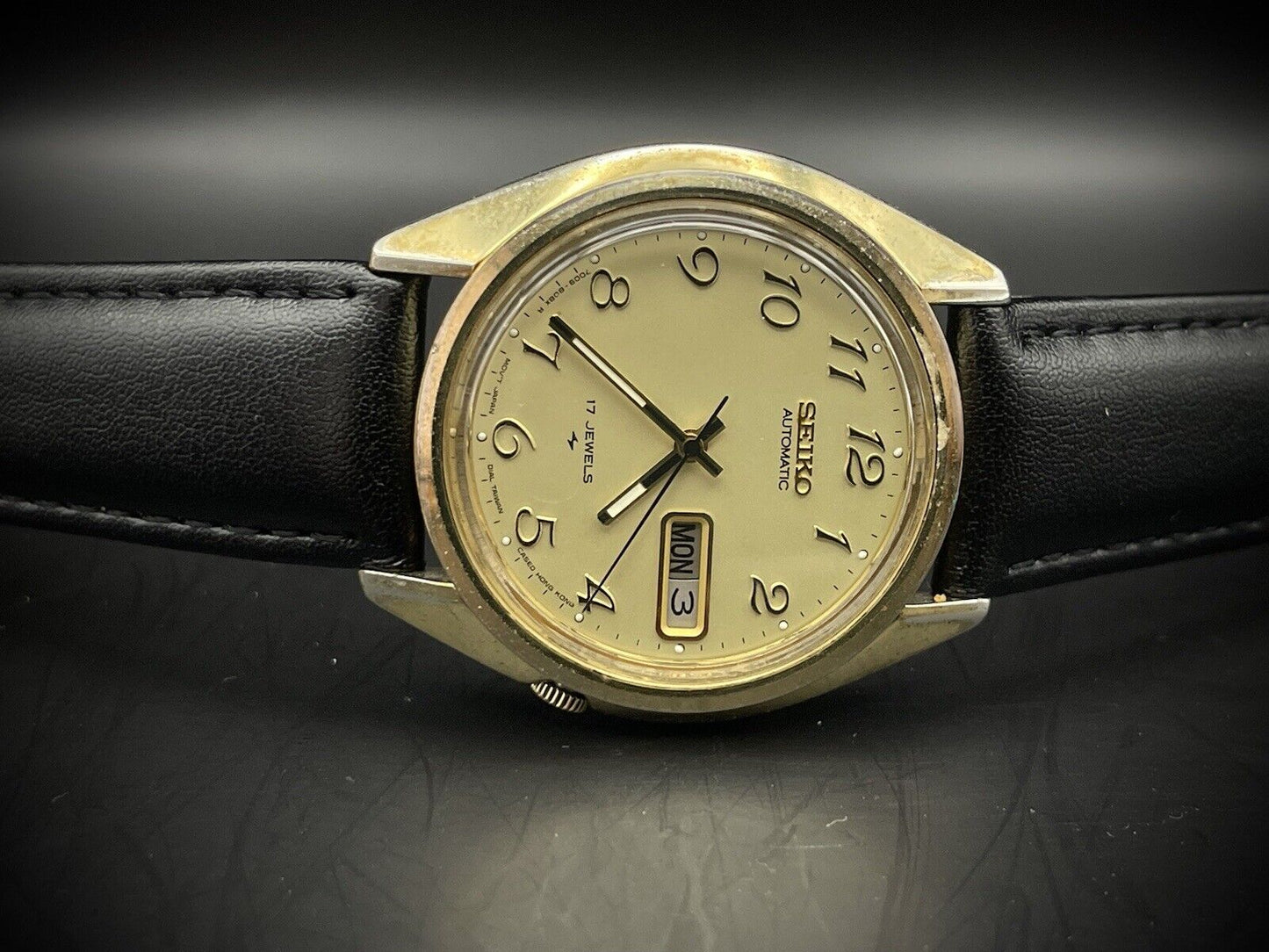 Vintage Seiko 5 Automatic 17 Jewels 7009-8279, Japan 38mm - Grab A Watch Co