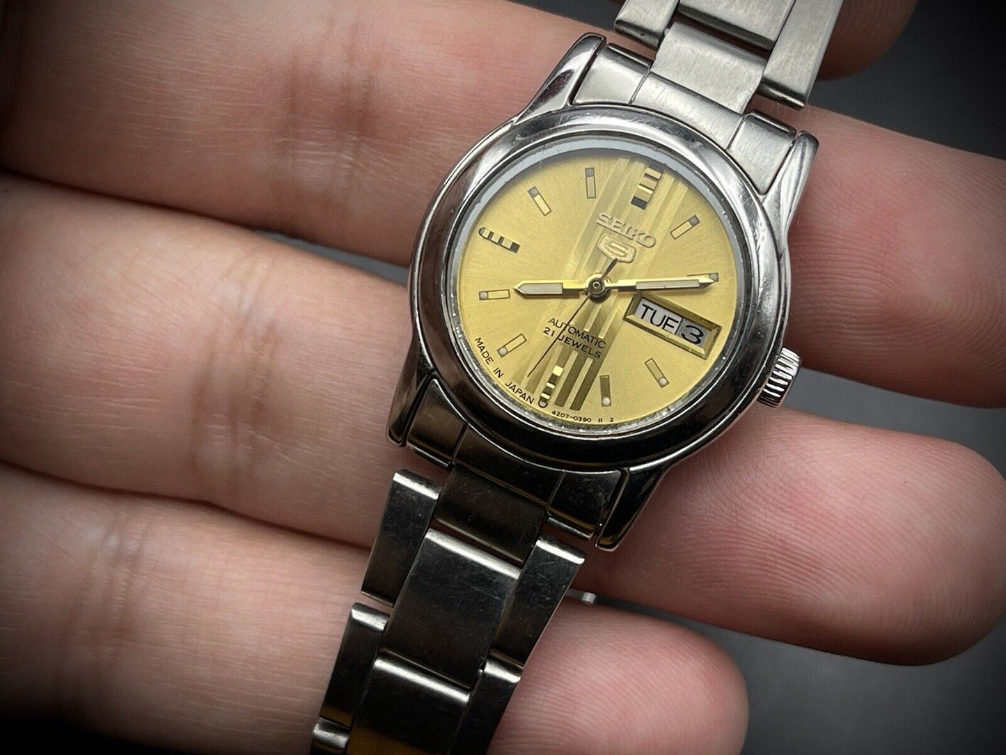 Vintage Seiko 5 Automatic 27mm 4206-0860 Ladies Watch, Japan made - Grab A Watch Co