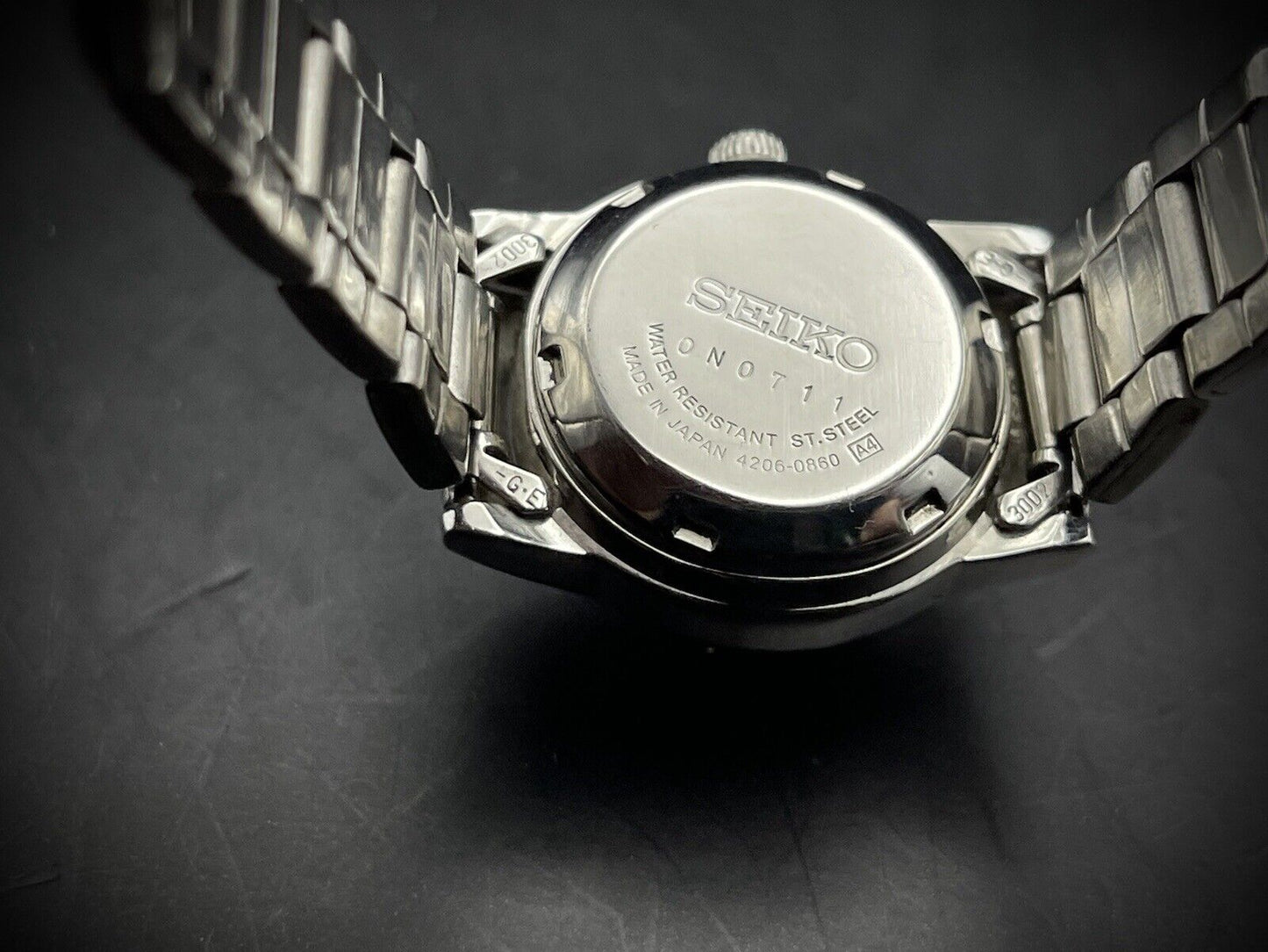 Vintage Seiko 5 Automatic 27mm 4206-0860 Ladies Watch, Japan made - Grab A Watch Co