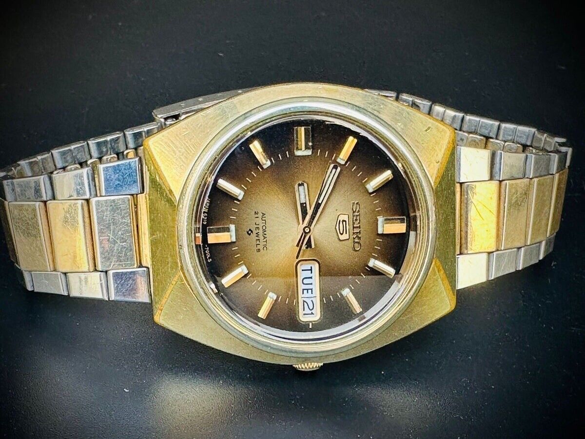 Vintage Seiko 5 Automatic 2/tone Brown Dial 21 Jewels 6319-7000 Japan 38mm - Grab A Watch Co