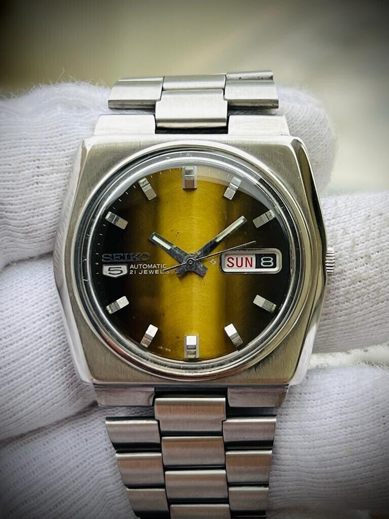 Vintage Seiko 5 Automatic 2/Tone dial 6119-7510 39mm Japan - Grab A Watch Co