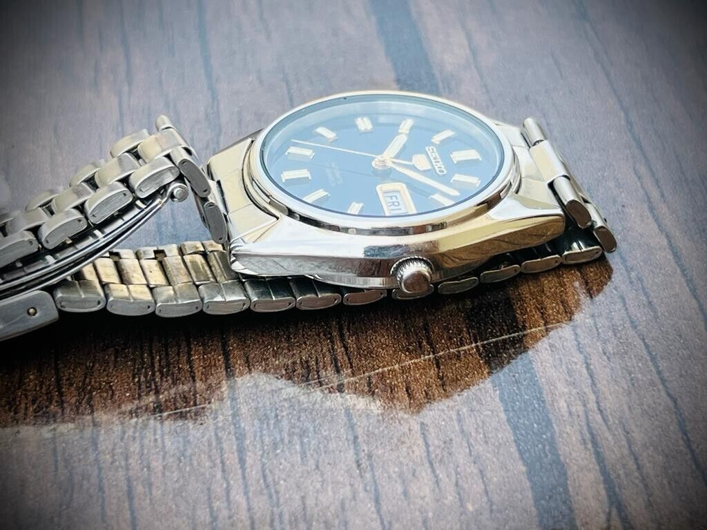 Vintage Seiko 5 Automatic Black Dial 17 Jewels 6309-6240, Japan 34mm - Grab A Watch Co