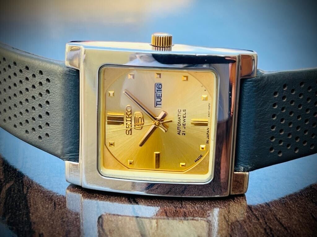Vintage Seiko 5 Automatic Clean Dial 4207-00J0 Mens Watch 30mm - Grab A Watch Co