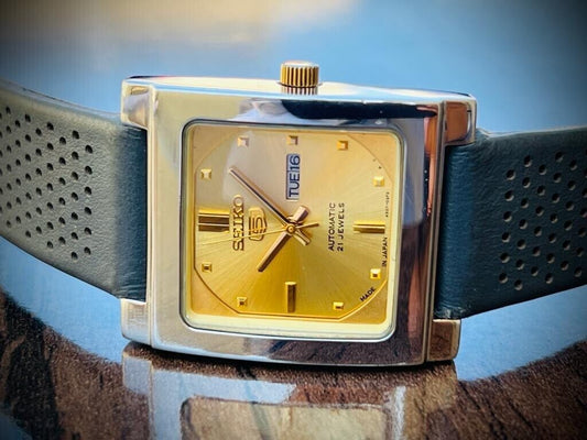Vintage Seiko 5 Automatic Clean Dial 4207-00J0 Mens Watch 30mm - Grab A Watch Co