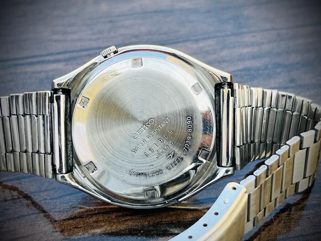 Vintage Seiko 5 Automatic Green Dial 7019-8090 Mens Watch 39mm Rare - Grab A Watch Co