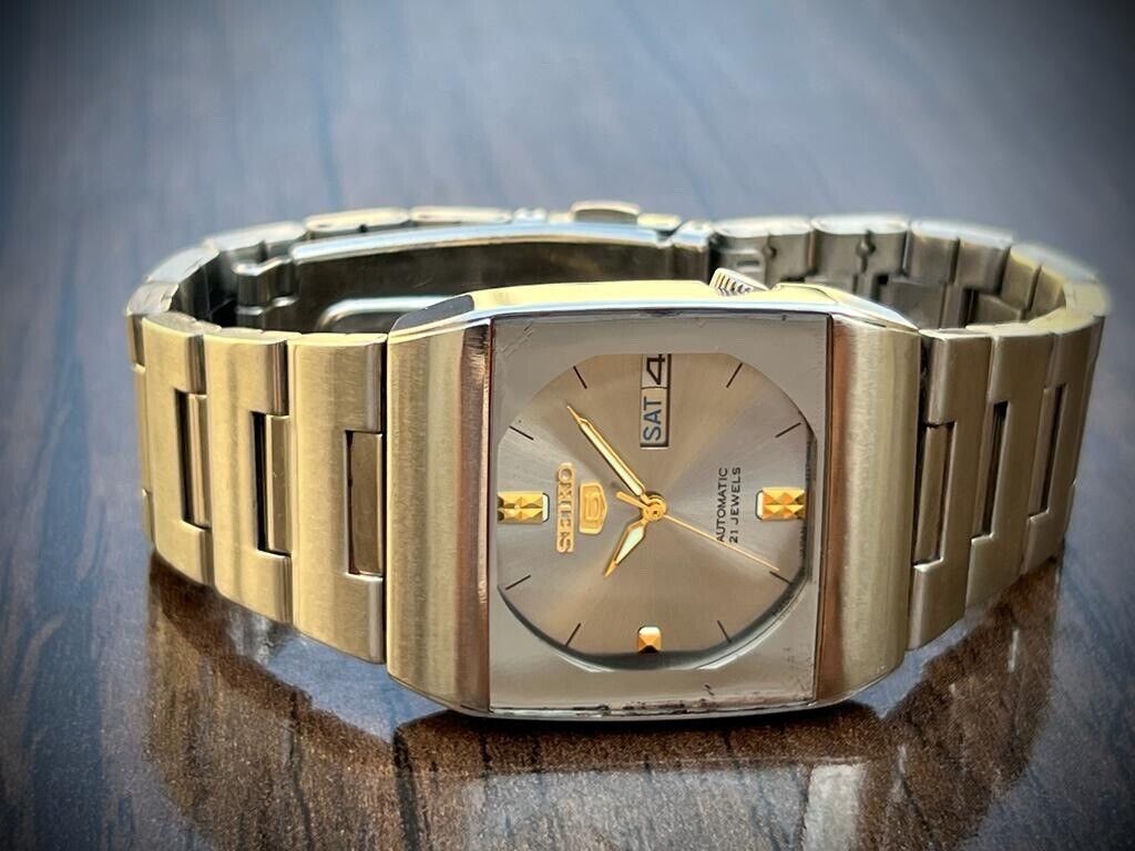 Vintage Seiko 5 Automatic Grey Dial 4227-00B0 Mens Watch 30mm - Grab A Watch Co