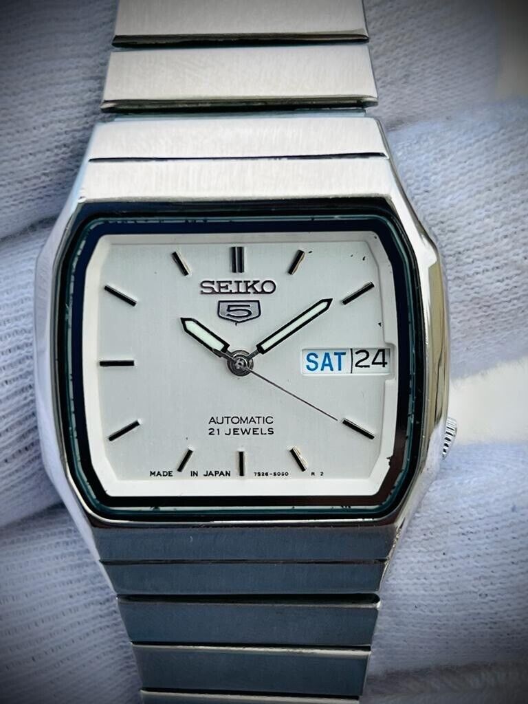 Vintage Seiko 5 Automatic Silver Dial 7s26-2060 Japan 35mm - Grab A Watch Co