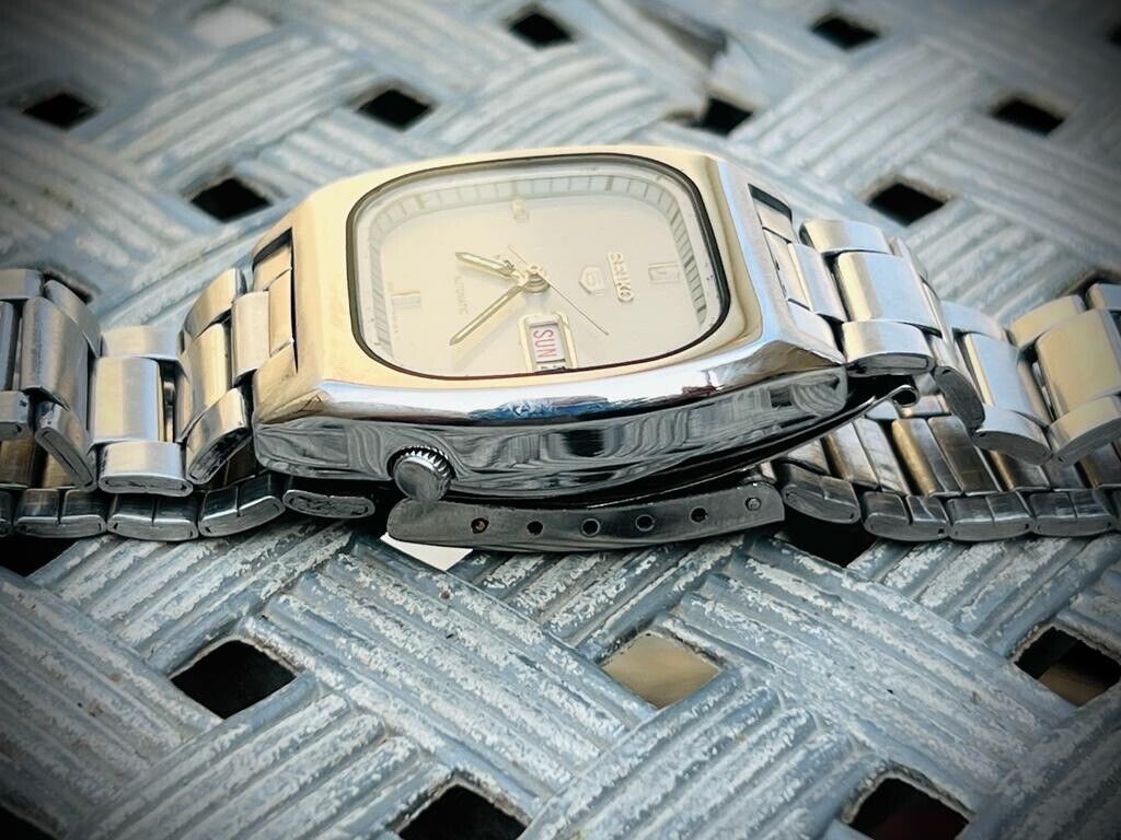 Vintage Seiko 5 Automatic Silver Dial Ref:6309-5124, Japan 38mm - Grab A Watch Co