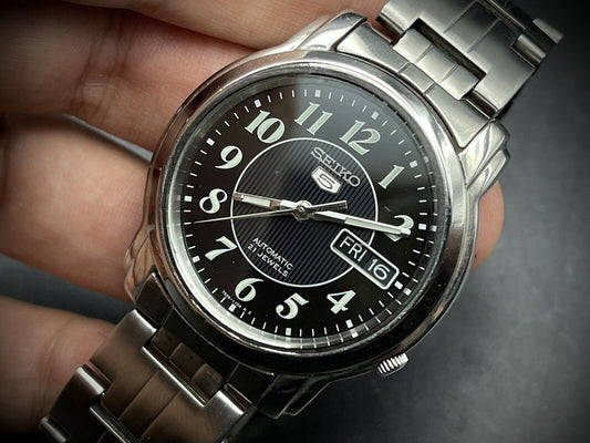 Vintage Seiko 5 Black Dial 37mm 7r26 Gents Watch, Japan made, Perfect Gift Watch - Grab A Watch Co