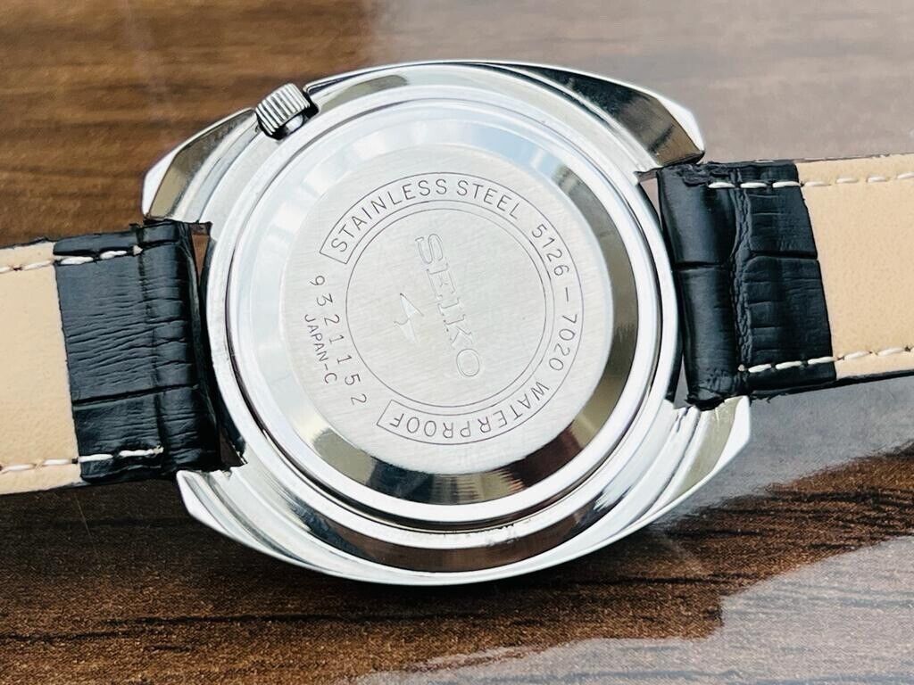 Vintage Seiko 5 Special Dial 23 Jewels Automatic 5126-7020 Mens Watch, Japan - Grab A Watch Co