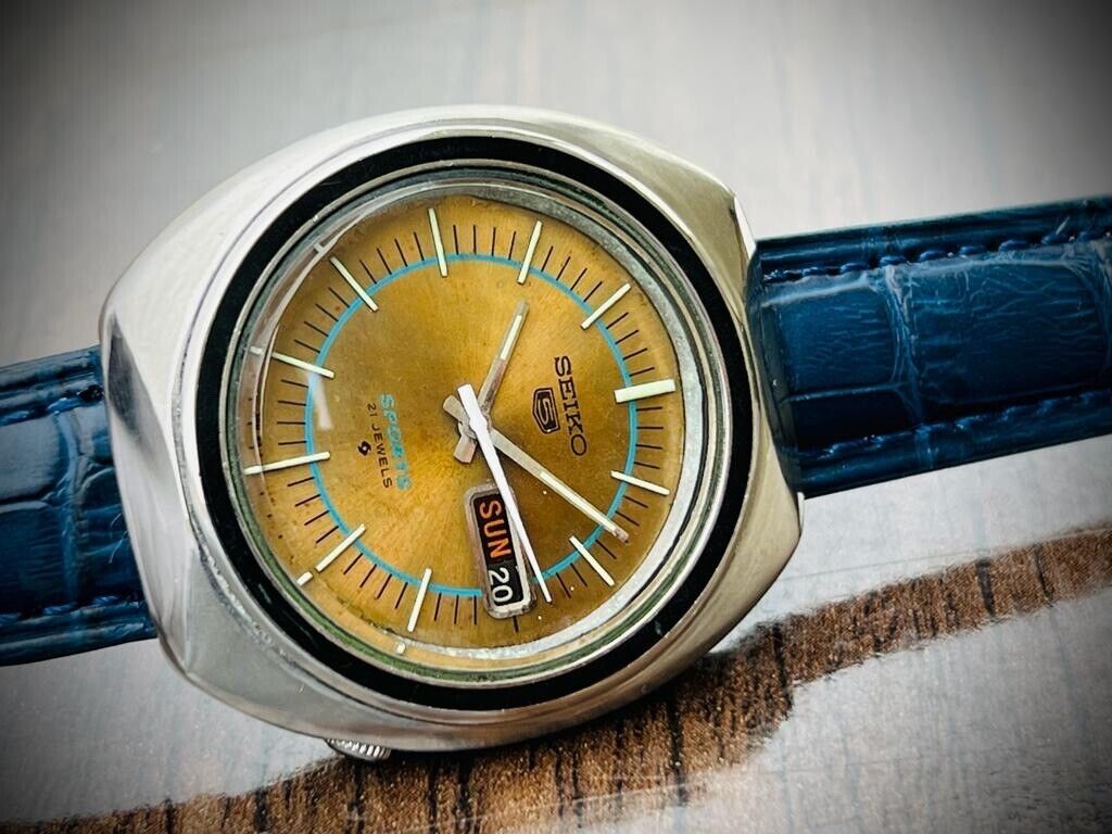 Vintage Seiko 5 Sports 21 Jewels Gents Watch 40mm Made In Japan - Grab A Watch Co
