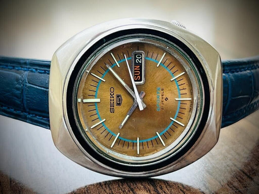 Vintage Seiko 5 Sports 21 Jewels Gents Watch 40mm Made In Japan - Grab A Watch Co