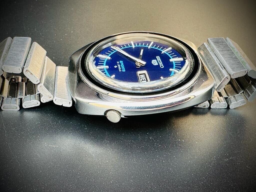 Vintage Seiko 5 Sports Blue dial 21 Jewels 40mm Made In Japan 6319-8070 - Grab A Watch Co