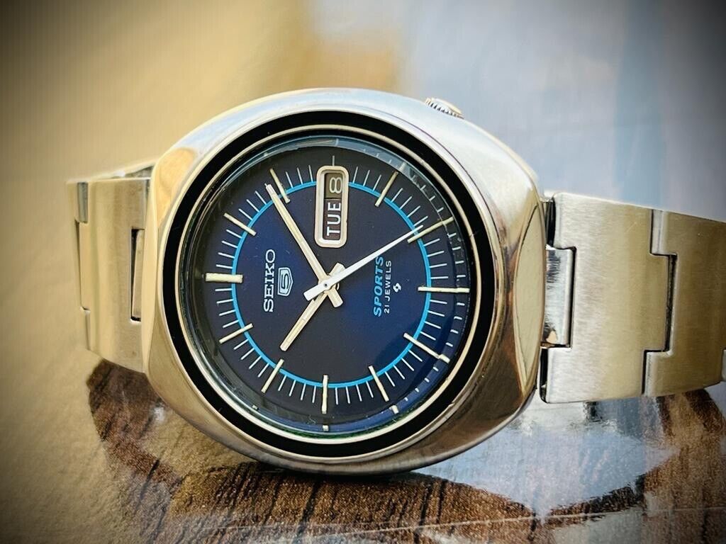 Vintage Seiko 5 Sports Blue dial 21 Jewels 42mm Made In Japan 6319-8070 - Grab A Watch Co