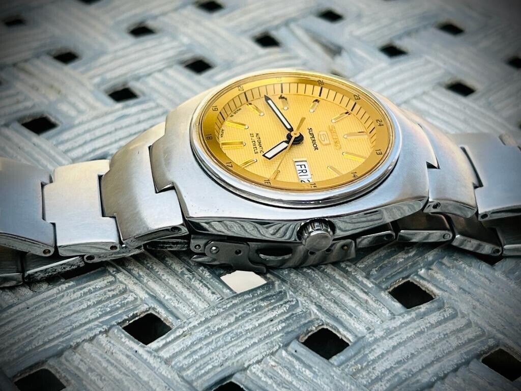 Vintage Seiko 5 Superior Gold Dial Automatic 23 Jewels Gents Watch, 7s36-00N0 - Grab A Watch Co