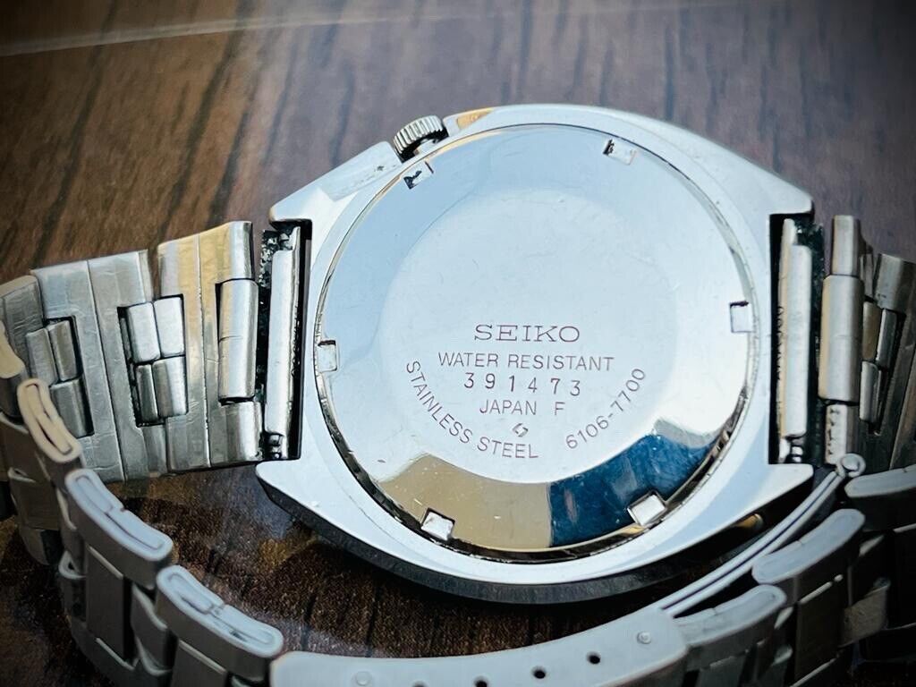 Vintage Seiko Actus SS 23 Jewels Blue Dial Automatic 6106-7700 Japan 38mm - Grab A Watch Co