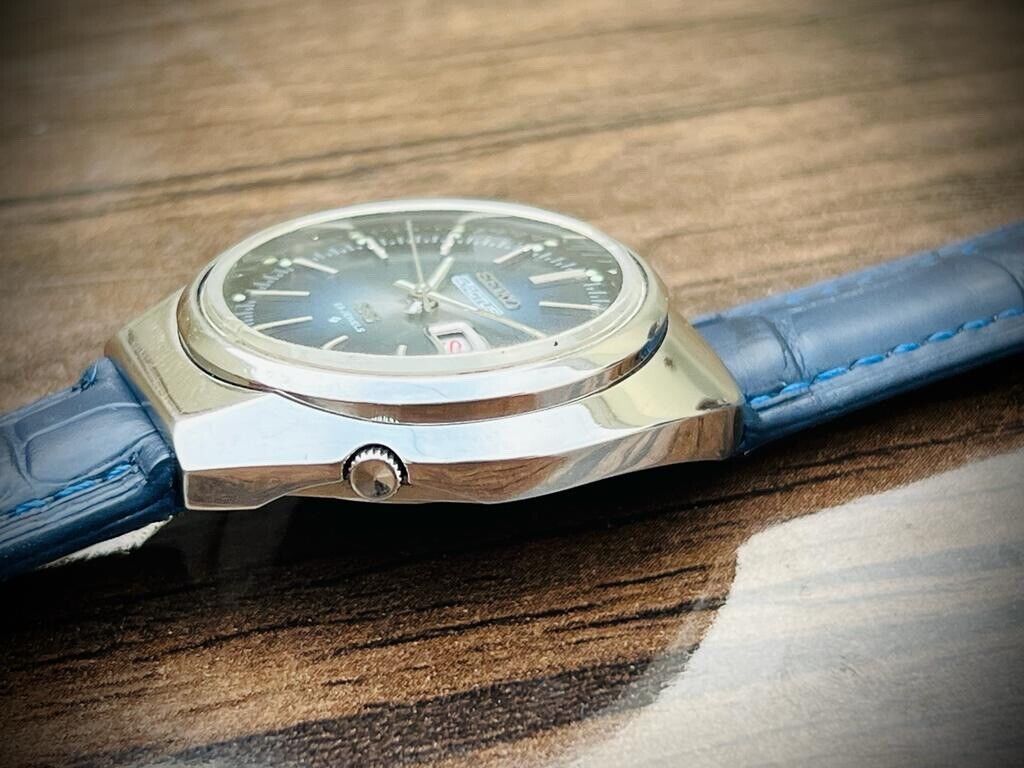 Vintage Seiko Actus SS Automatic Mens Watch 23 Jewels 36mm Blue Dial 6106-7640 - Grab A Watch Co