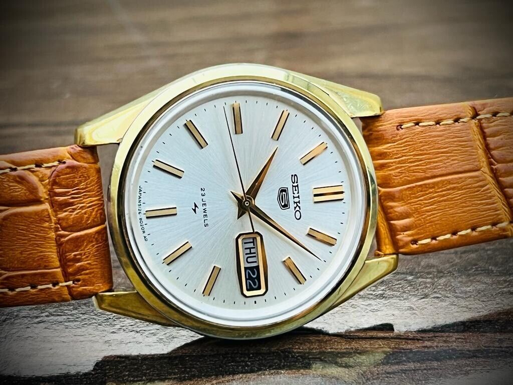 Vintage Seiko Automatic 21 Jewels Gents Watch 37mm Japan 5126-8020, Perfect - Grab A Watch Co