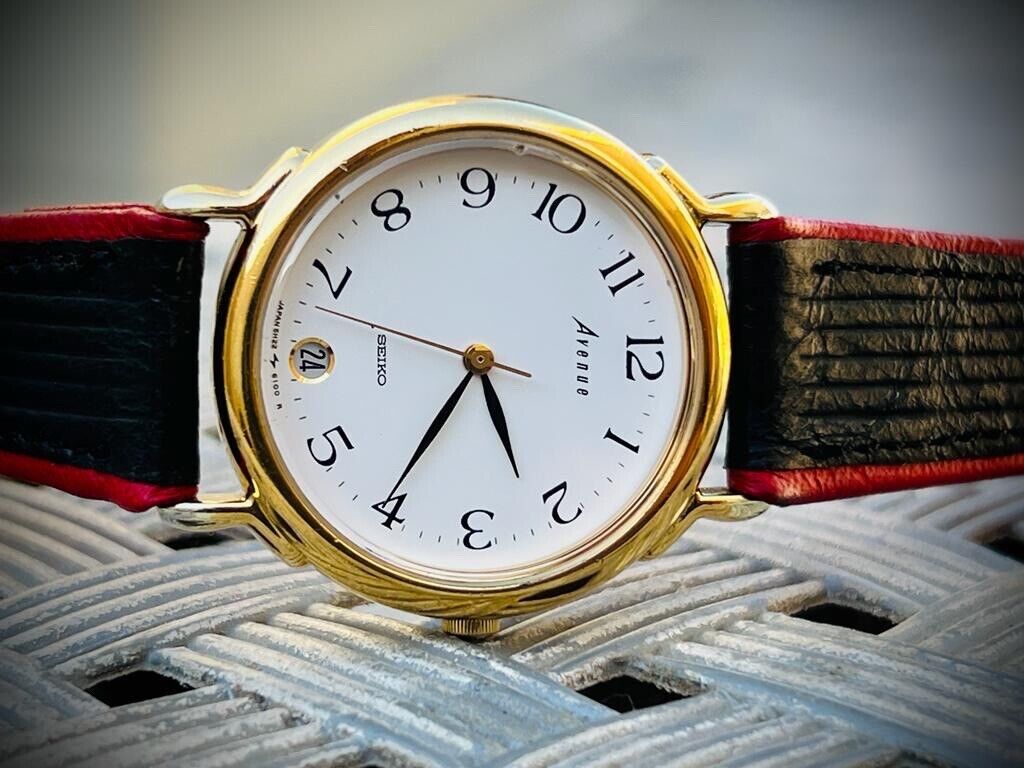 Vintage Seiko Avenue Quartz Date 32mm Mens Watch, Made in Japan - Grab A Watch Co