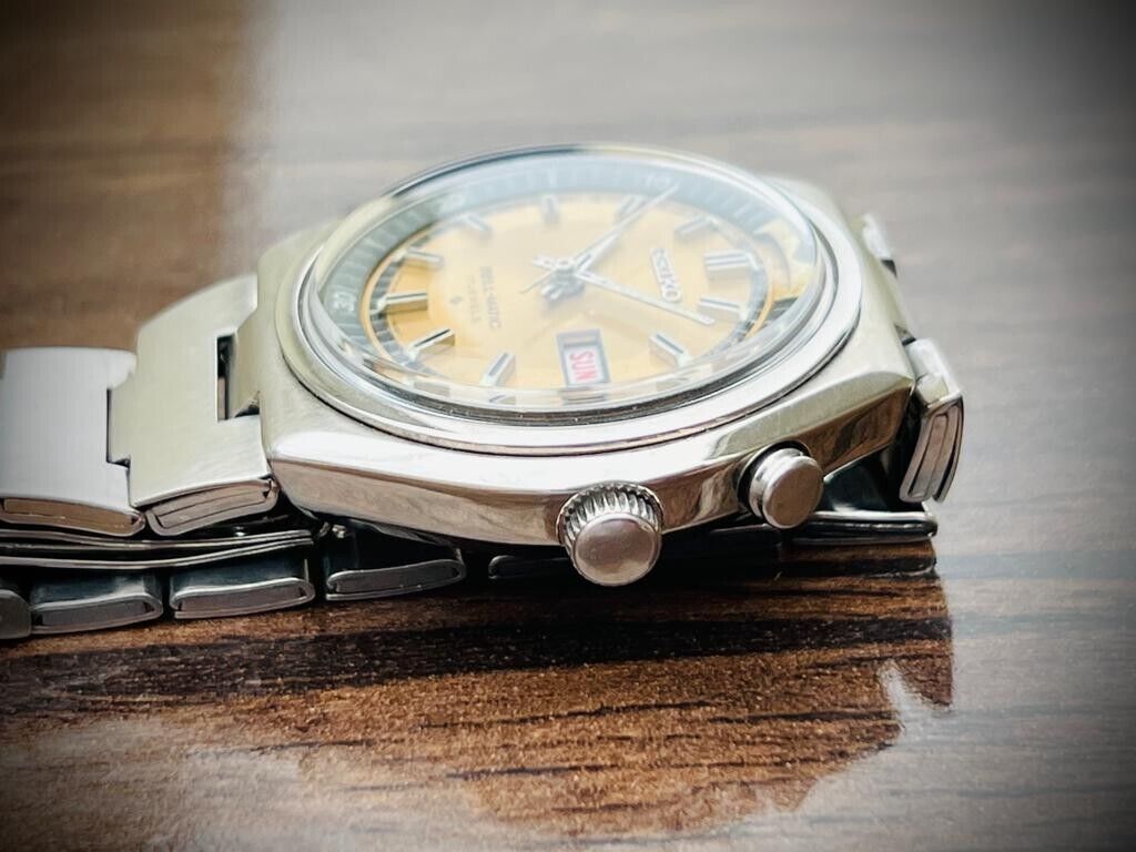Vintage Seiko Bell-Matic 39mm 4006-6040 Gents Watch, Japan made - Grab A Watch Co