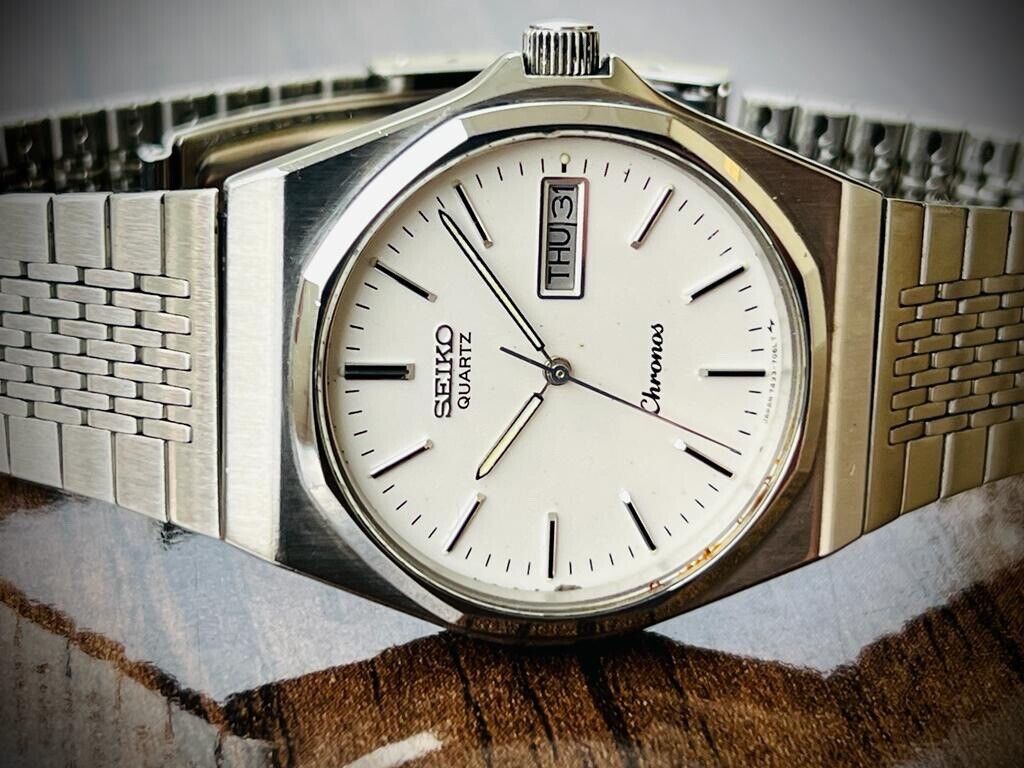 Vintage Seiko Chronos Quartz Mens Watch 7433-7040 Japan Made 35mm, Perfect - Grab A Watch Co