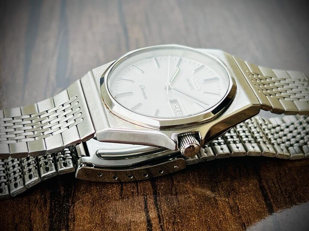 Vintage Seiko Chronos Quartz Mens Watch 7433-7040 Japan Made 35mm, Perfect - Grab A Watch Co