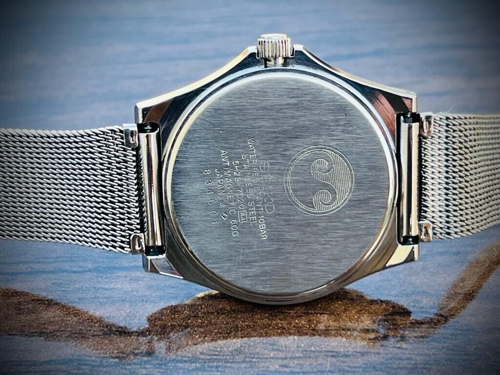 Vintage Seiko Chronos Quartz Mens Watch Japan Made 35mm, Perfect, Shark Mesh - Grab A Watch Co