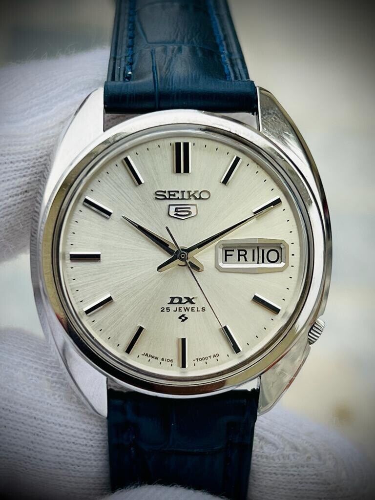 Vintage Seiko DX Automatic 36mm Mens Watch, Japan made 25 jewels 6106-7000 - Grab A Watch Co
