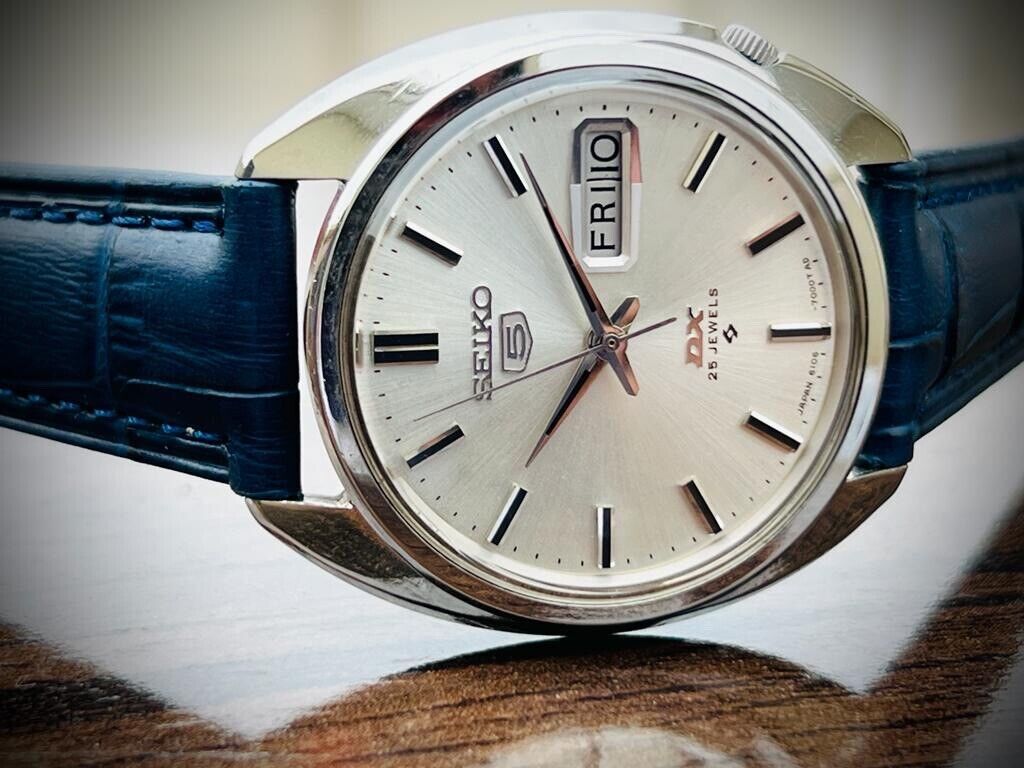 Vintage Seiko DX Automatic 36mm Mens Watch, Japan made 25 jewels 6106-7000 - Grab A Watch Co