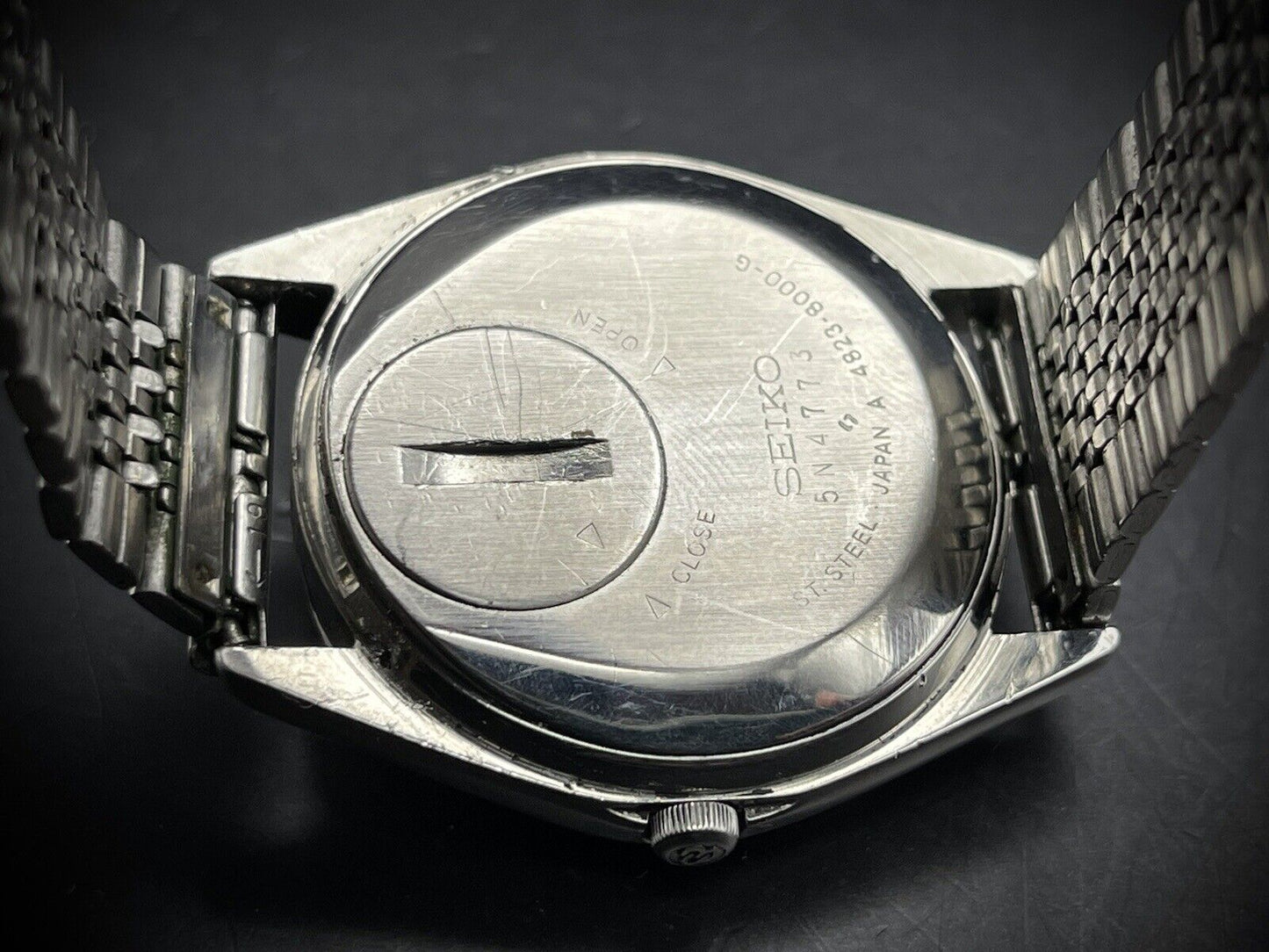 Vintage Seiko King Quartz 37mm 4823-8000 Gents Watch, Japan made - Grab A Watch Co