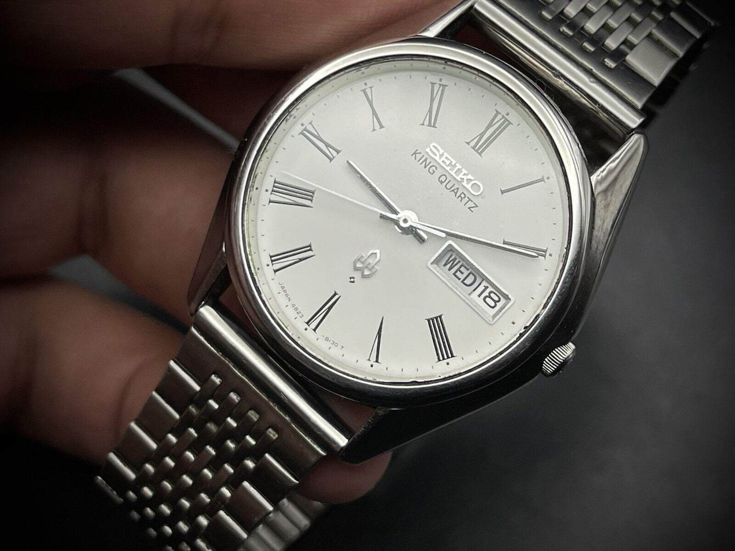 Vintage Seiko King Quartz 37mm 4823-8000 Gents Watch, Japan made - Grab A Watch Co