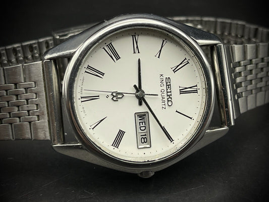 Vintage Seiko King Quartz 37mm 4823-8000 Gents Watch, Japan made - Grab A Watch Co