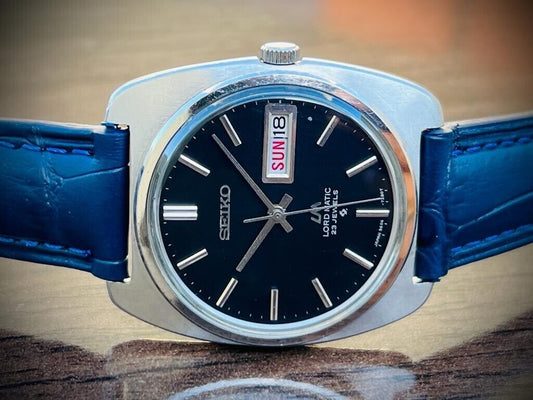 Vintage Seiko LM 23 Jewels Black Dial Automatic 5606-7130 Mens Watch, 35mm - Grab A Watch Co