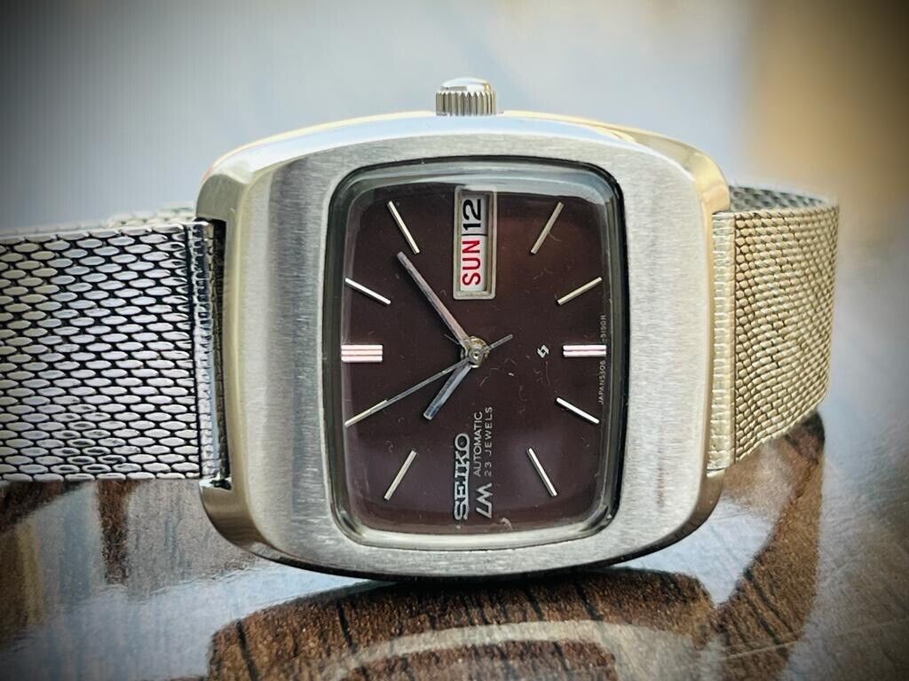 Vintage Seiko LM 23 Jewels Brown Dial Automatic 5606-5070 Mens Watch, 36mm - Grab A Watch Co