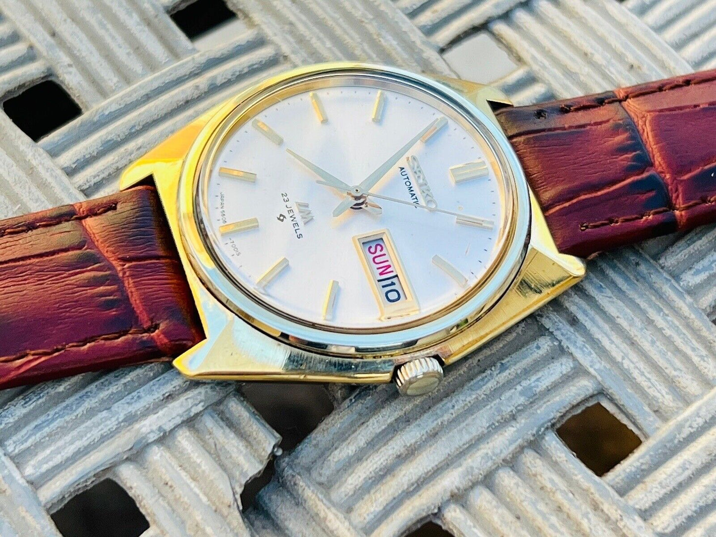 Vintage Seiko LM Automatic 23 Jewels Gents Watch, 5606-7000 Japan Made, Perfect - Grab A Watch Co