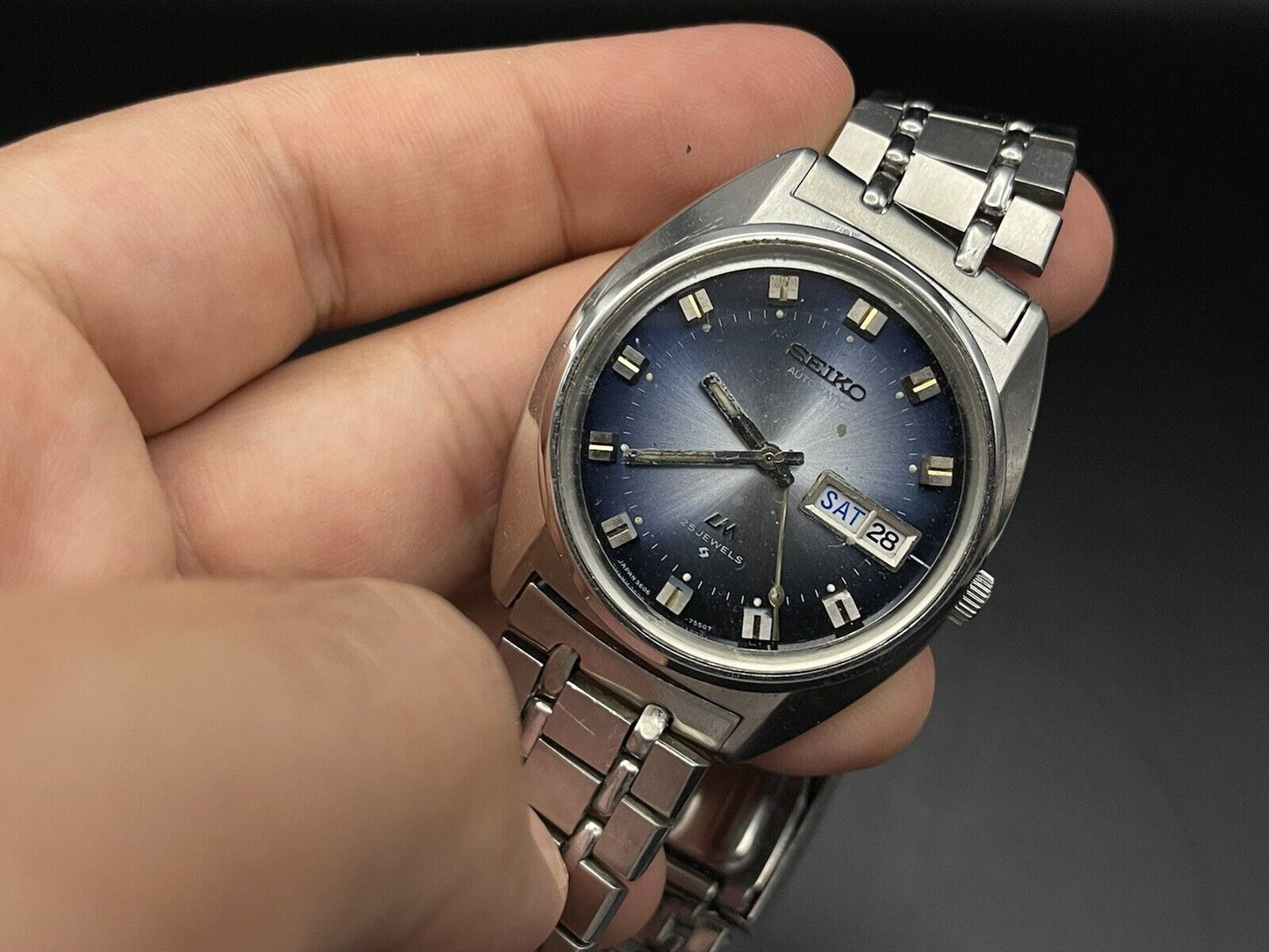 Vintage Seiko LM Blue Dial 5606-7230, 36mm Automatic Mens Watch, Japan Made - Grab A Watch Co
