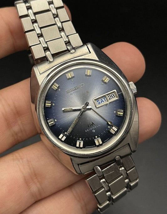 Vintage Seiko LM Blue Dial 5606-7230, 36mm Automatic Mens Watch, Japan Made - Grab A Watch Co