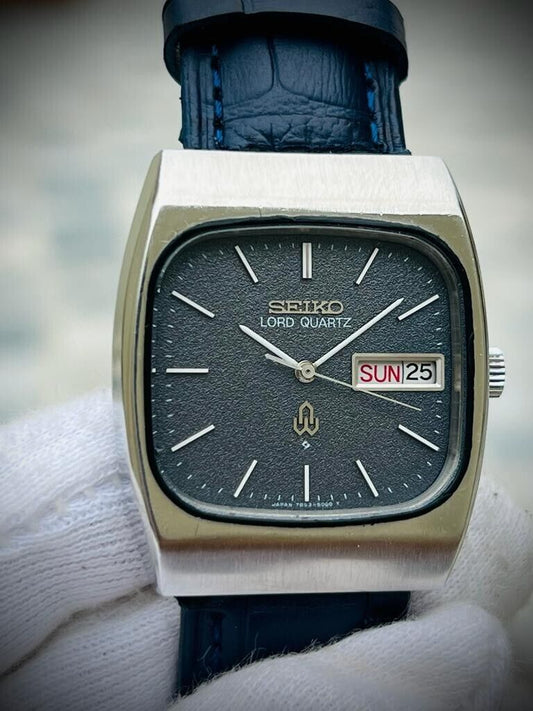 Vintage Seiko Lord Quartz 7853-5000 Mens Watch 32mm, Perfect - Grab A Watch Co