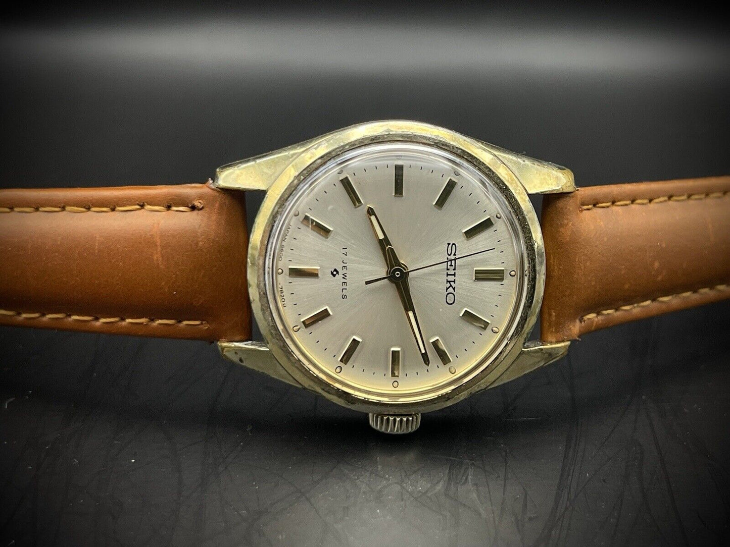 Vintage Seiko Manual Wind 30mm 66-7970 Unisex Watch, Japan Made - Grab A Watch Co