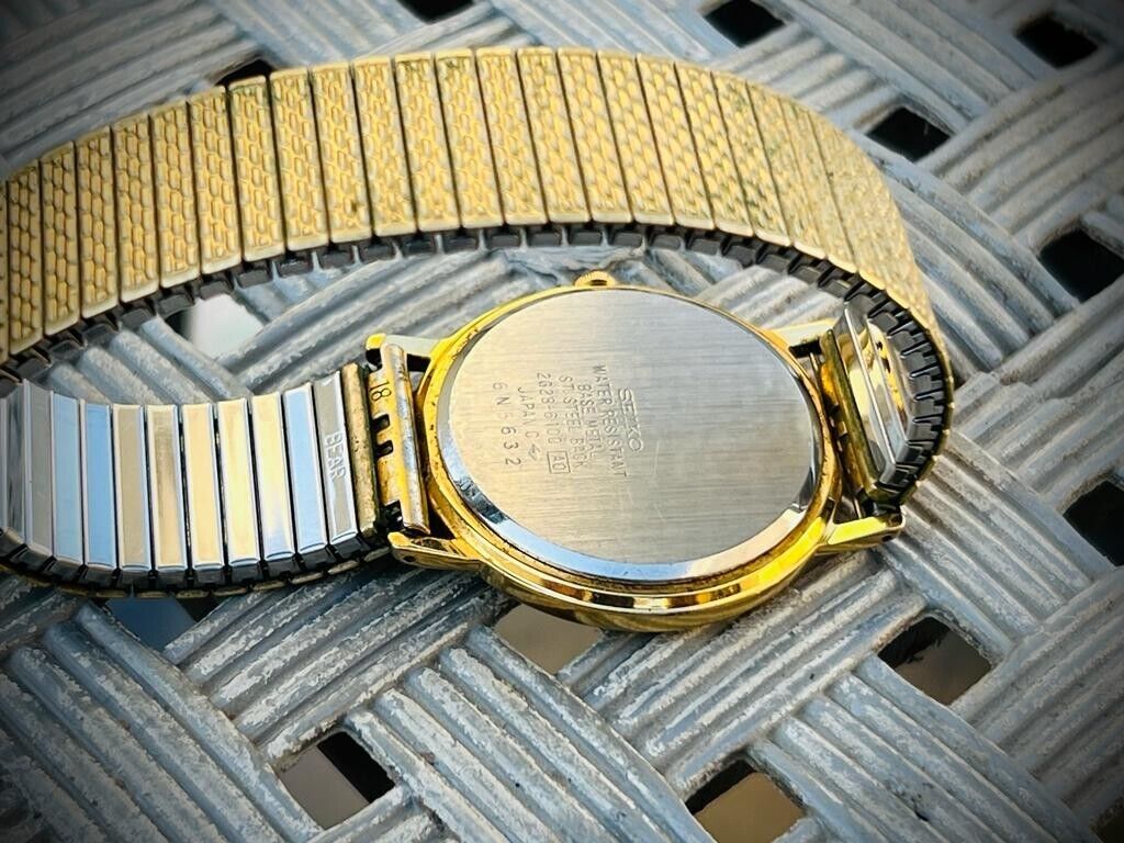 Vintage Seiko Quartz White Dial 34mm Mens Watch, 2G28-6100 Made in Japan - Grab A Watch Co