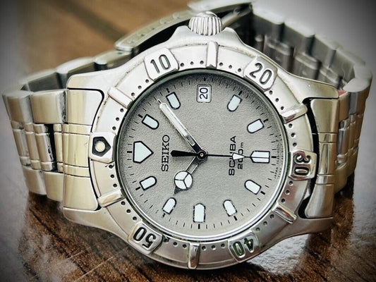 Vintage Seiko Scuba Diving 200m Grey Dial 35mm Men’s Watch, Japan Made - Grab A Watch Co